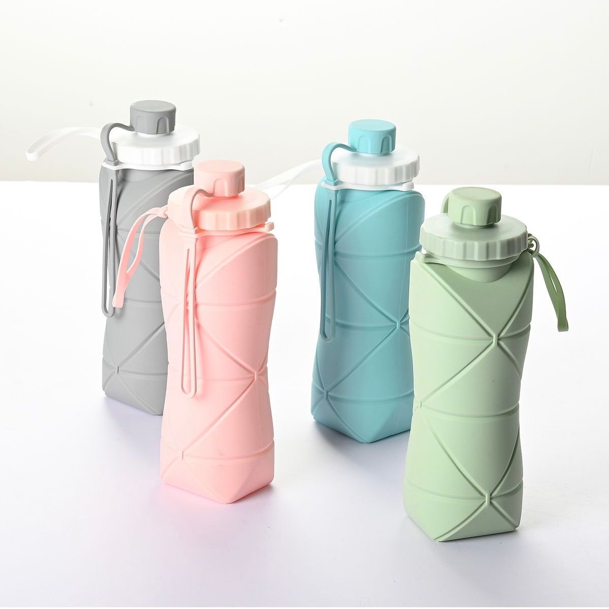 (Free Delivery) Foldable Silicone Water Bottle 600ML